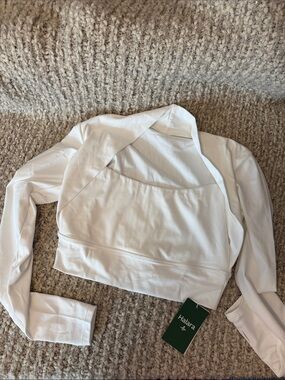 NWT HALARA White Long Sleeve Crop Top
